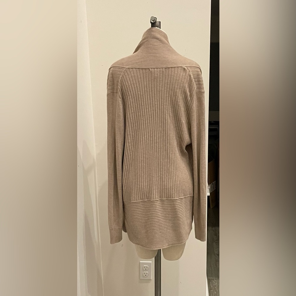 Banana Republic cocoon cardigan- taupe-Size medium-NWOT - Picture 6 of 11